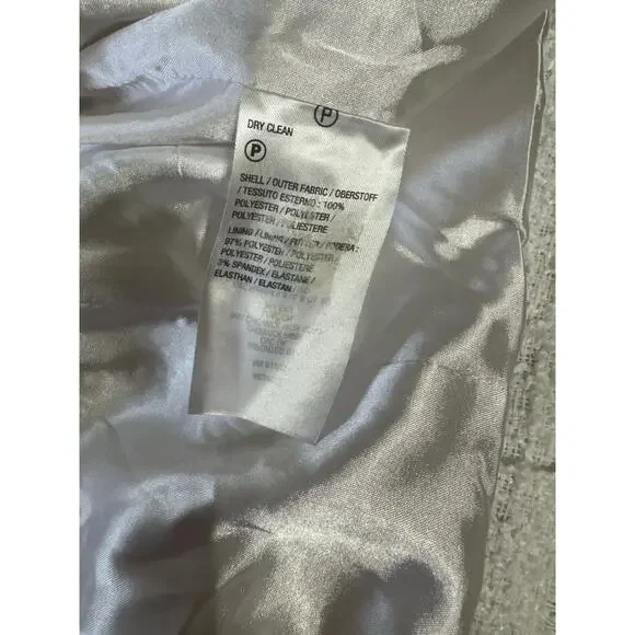 QVC Susan Graver Cropped Tweed Blazer w/ Fringe Detail White NWOT Size 4 - Picture 9 of 9